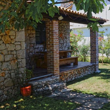 Villa Constantis Kalamákion Buitenkant foto