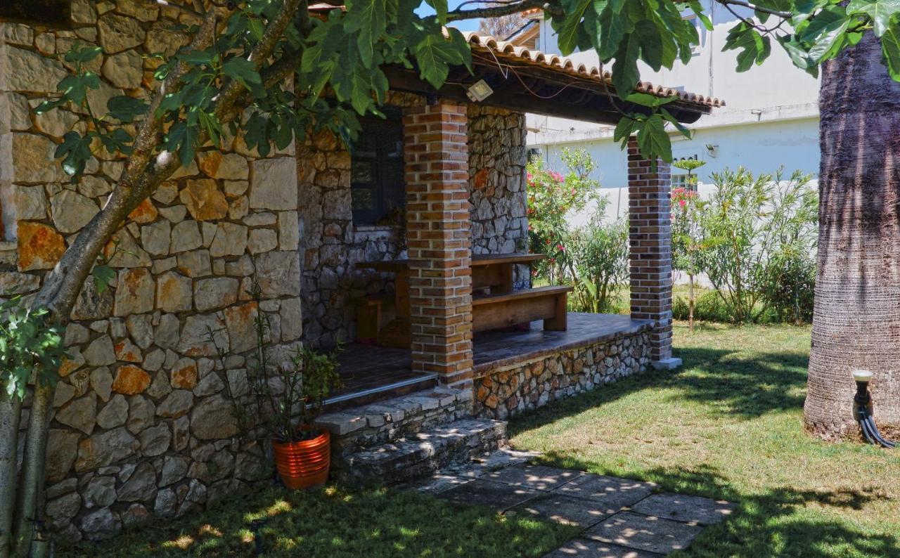 Villa Constantis Kalamákion Buitenkant foto